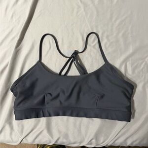 Alo airlift intrigue bra